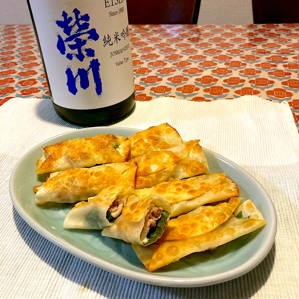 チーズ、豚肉、青じその餃子|Emiさん