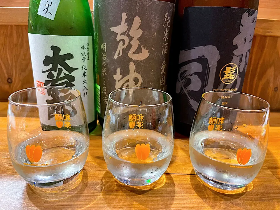 Snapdishの料理写真:日本酒松本の飲みくらべ3種|Noriyuki Saitoさん