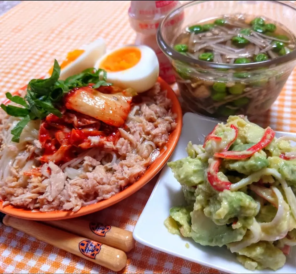 漢の김치素麺
松田のマヨ(辛)和え🍋🦀🥑
ほうじ茶出汁えのきスープ|マギーさん