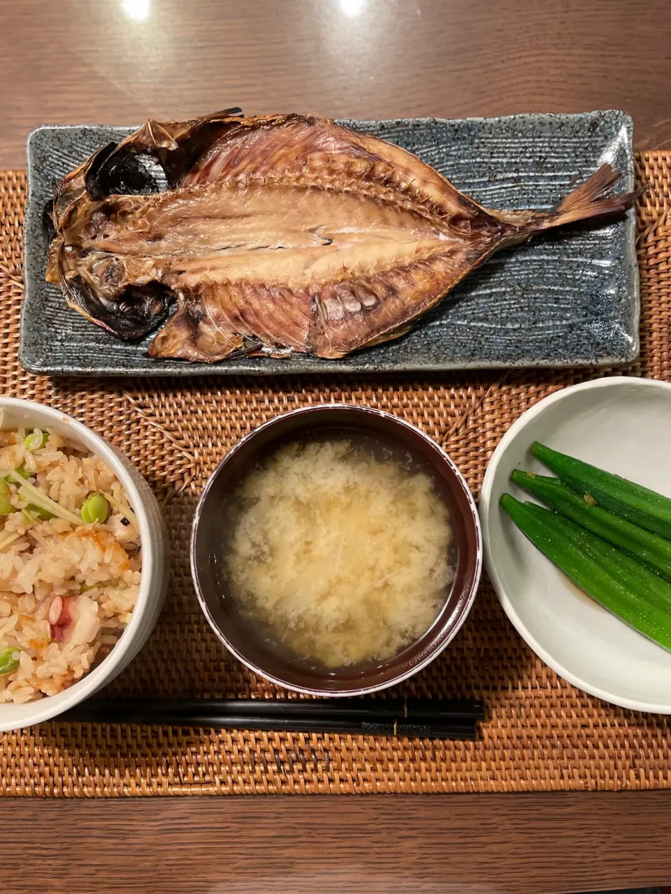 Snapdishの料理写真:タコ飯、オクラの柚子胡椒漬け、鯵の開き、味噌汁|taka-chanさん