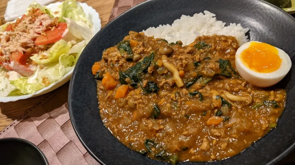 ひき肉とほうれん草のカレー|まみさん