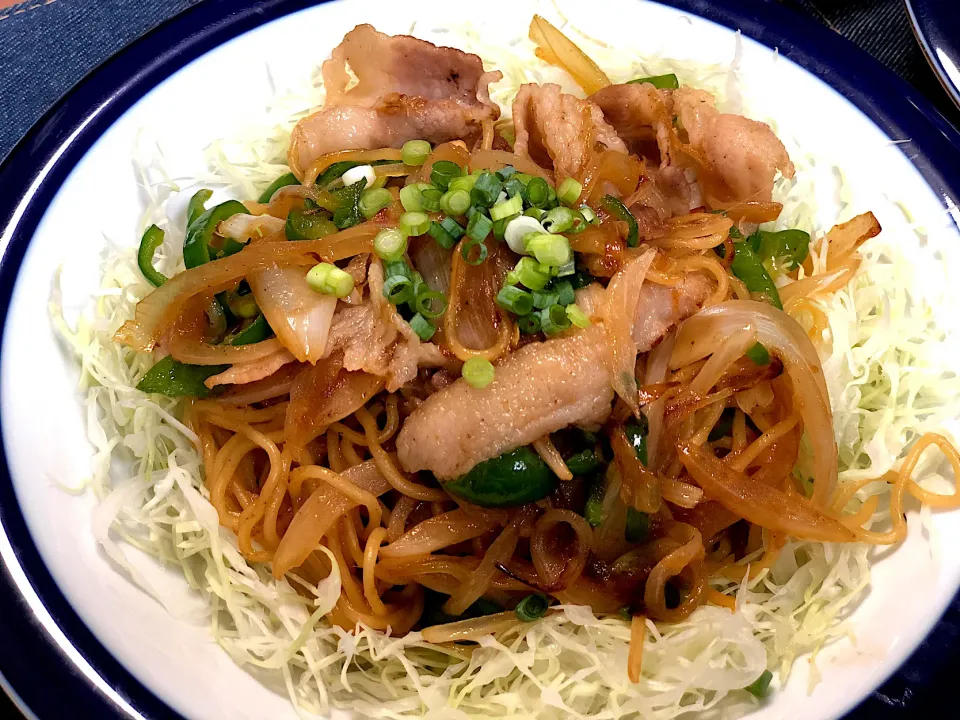 豚のしょうが焼き焼きそば|はっぱさん