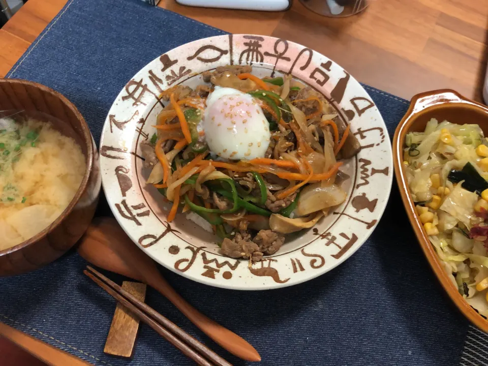 プルコギ丼とキャベツナムル|はっぱさん