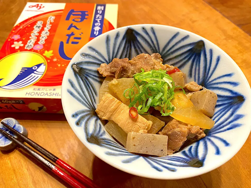 お手軽☆牛すじとホルモンの煮込み☺︎|まめすけ。さん