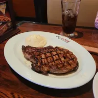 20 oz ribeye and mashed potatoes|Macchefさん