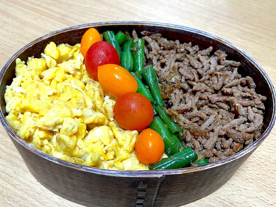 そぼろ弁当|ちかちかさん