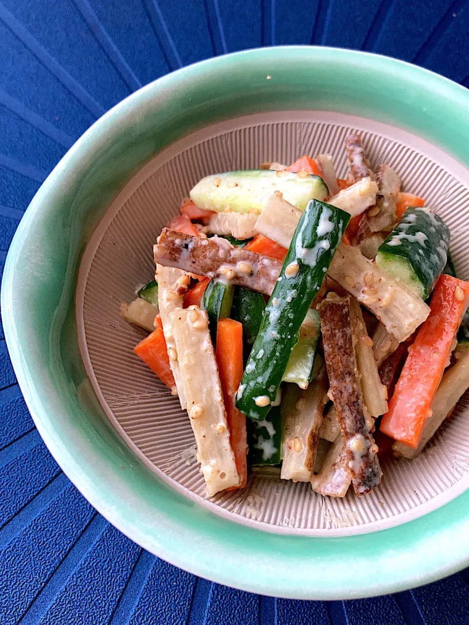 レンジで根菜胡麻風味サラダ🥗|ジュンコ バイヤーさん