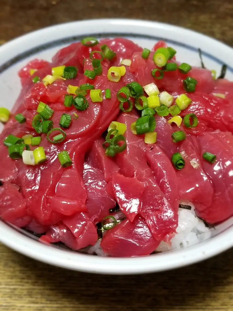 パパ作👨ど～ん‼️と中落ち丼|ぱんだのままんさん