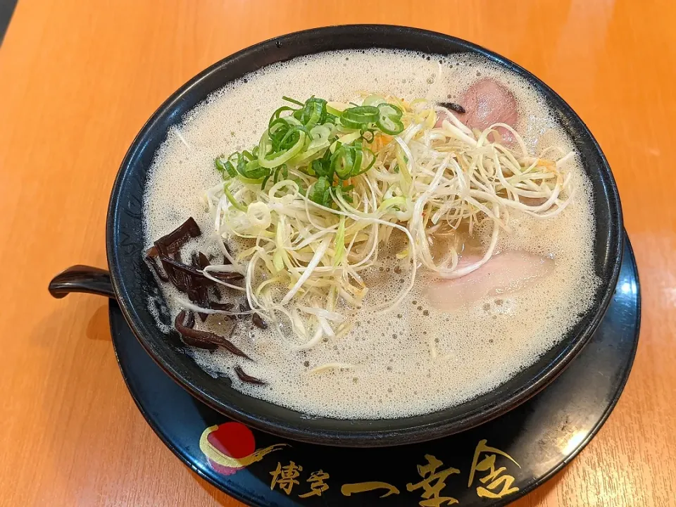 一幸舎のラーメン　大阪駅|f.1125beさん