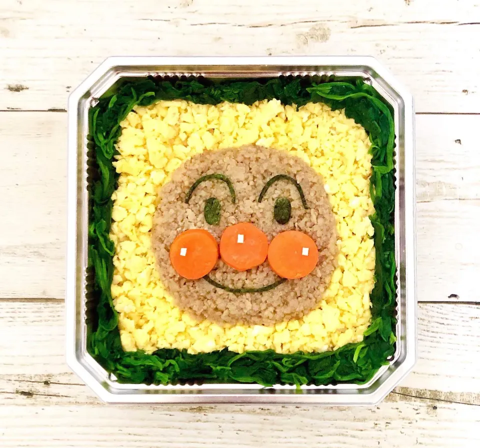 アンパンマンそぼろ弁当|ちえさん