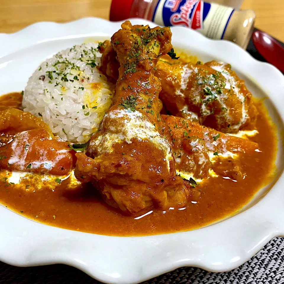 Snapdishの料理写真:バターチキンカレー🍛|sakurakoさん