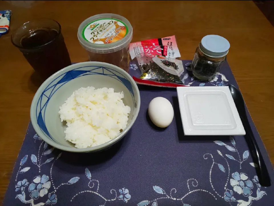 卵かけ納豆ご飯(朝ご飯)|enarinさん