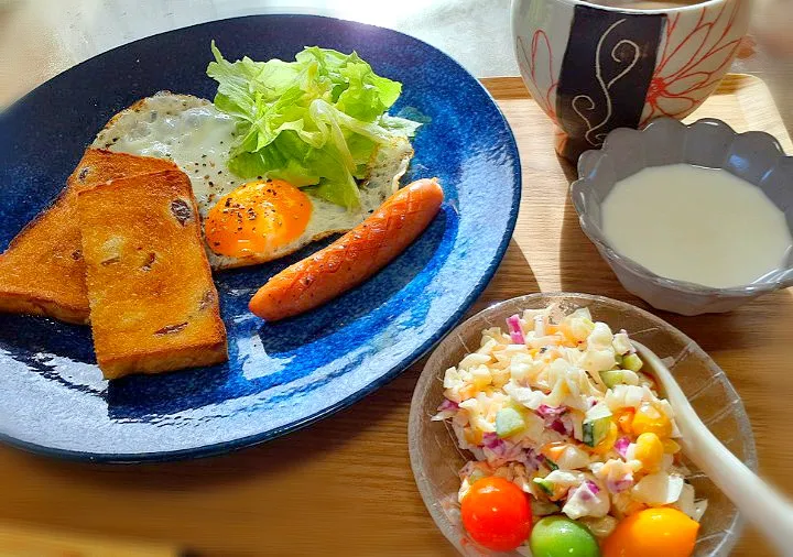 休日のモーニングプレート🌄🍴|びせんさん