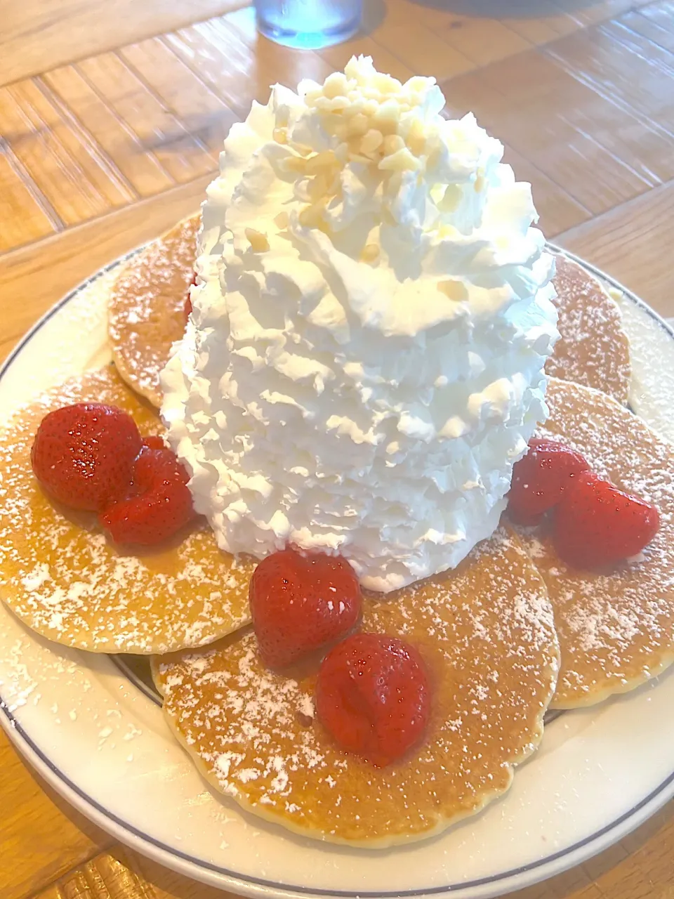 ストロベリーパンケーキ|もっぴさん