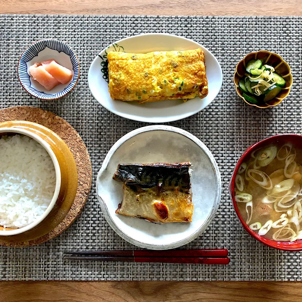 鯖塩焼朝御膳🍚|saoricocoさん