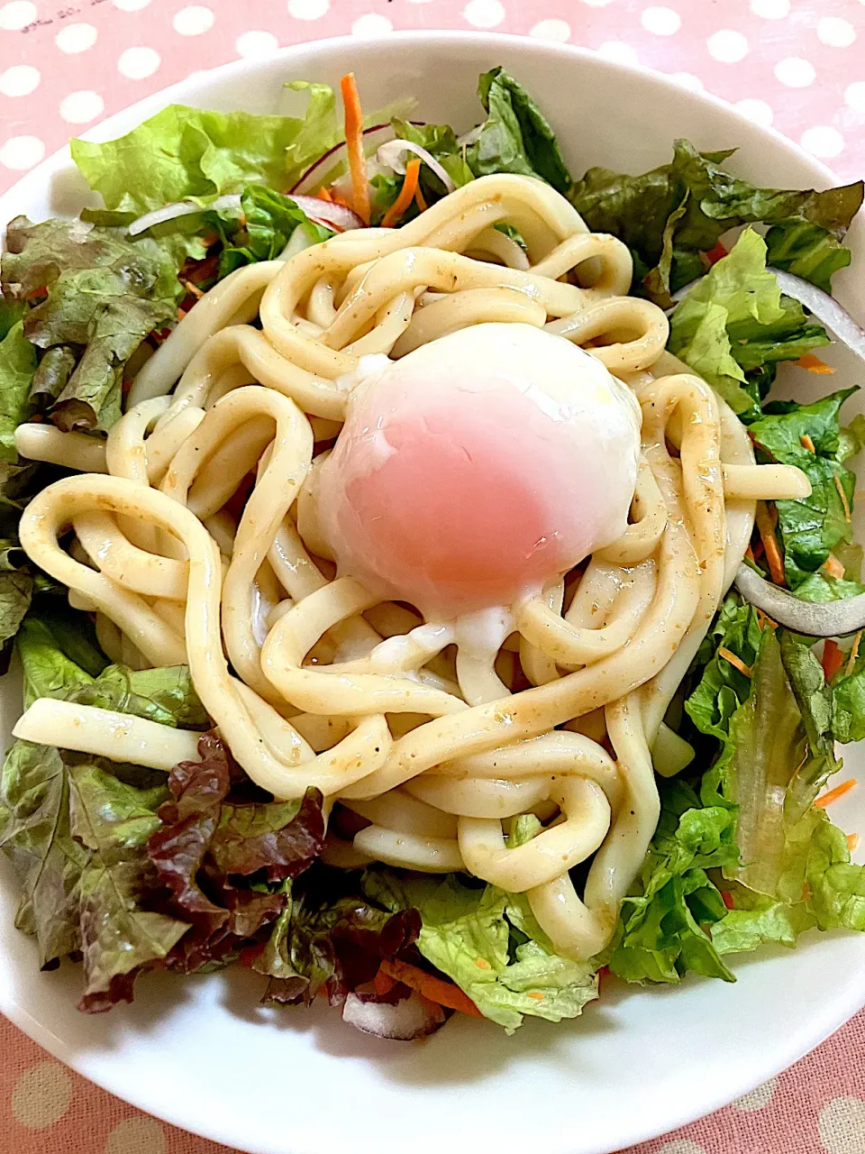 ごまドレdeサラダうどん🥗|リッキーさん