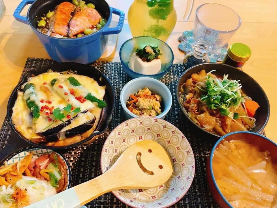 鮭の炊き込みご飯、豆腐と茄子の味噌グラタン、肉じゃが他|kyokoさん