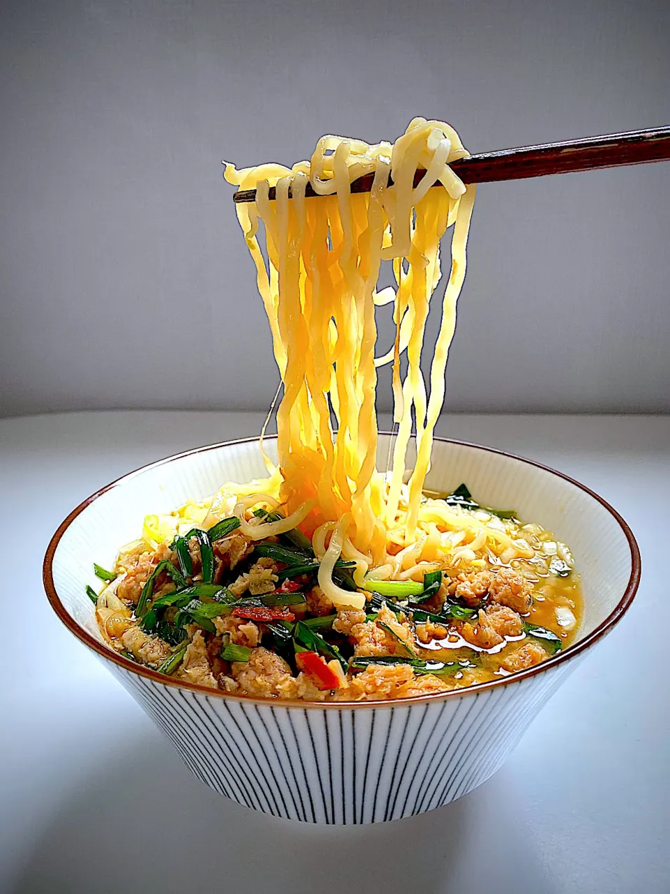 喜多方ラーメン味噌味で大豆ミートの台湾ラーメン|shikaさん