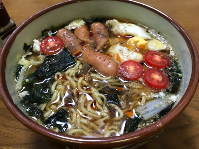 マルちゃん正麺🍜、醤油味❗️(=ﾟωﾟ)ﾉ✨|サソリさん