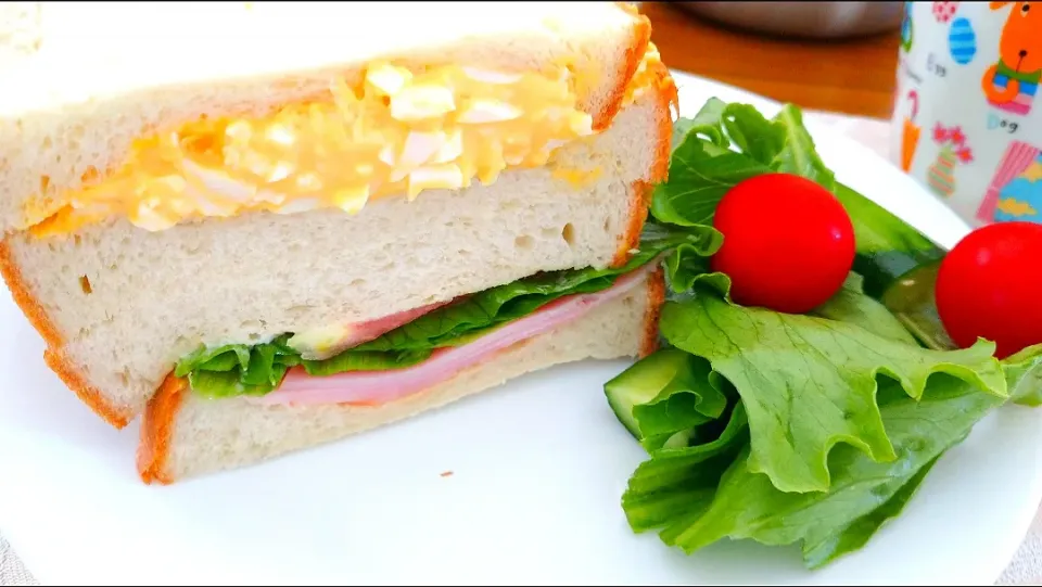 9/4の朝ごはん
サンドイッチ🥪|卯月さん