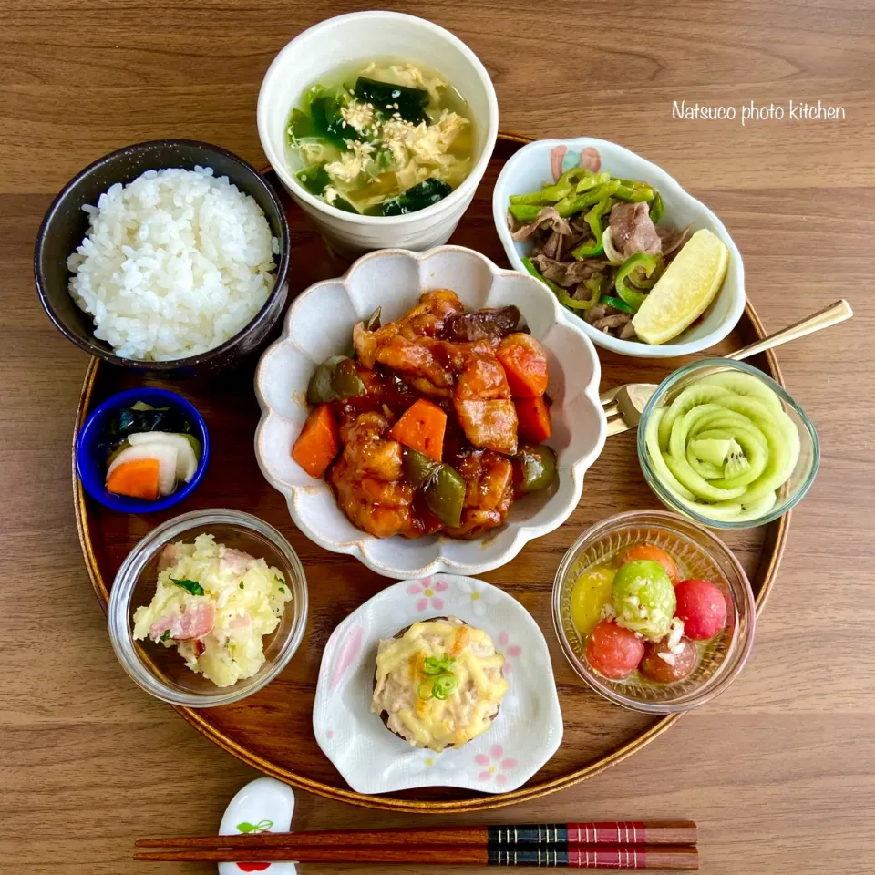 Snapdishの料理写真:やわらか鶏もも肉の酢鶏定食💕|ナツ1224さん