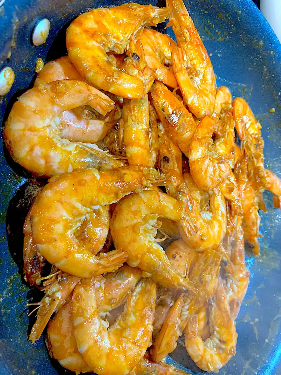 GaRLiC BuTTeRed PraWns..|GeMzKiTchさん