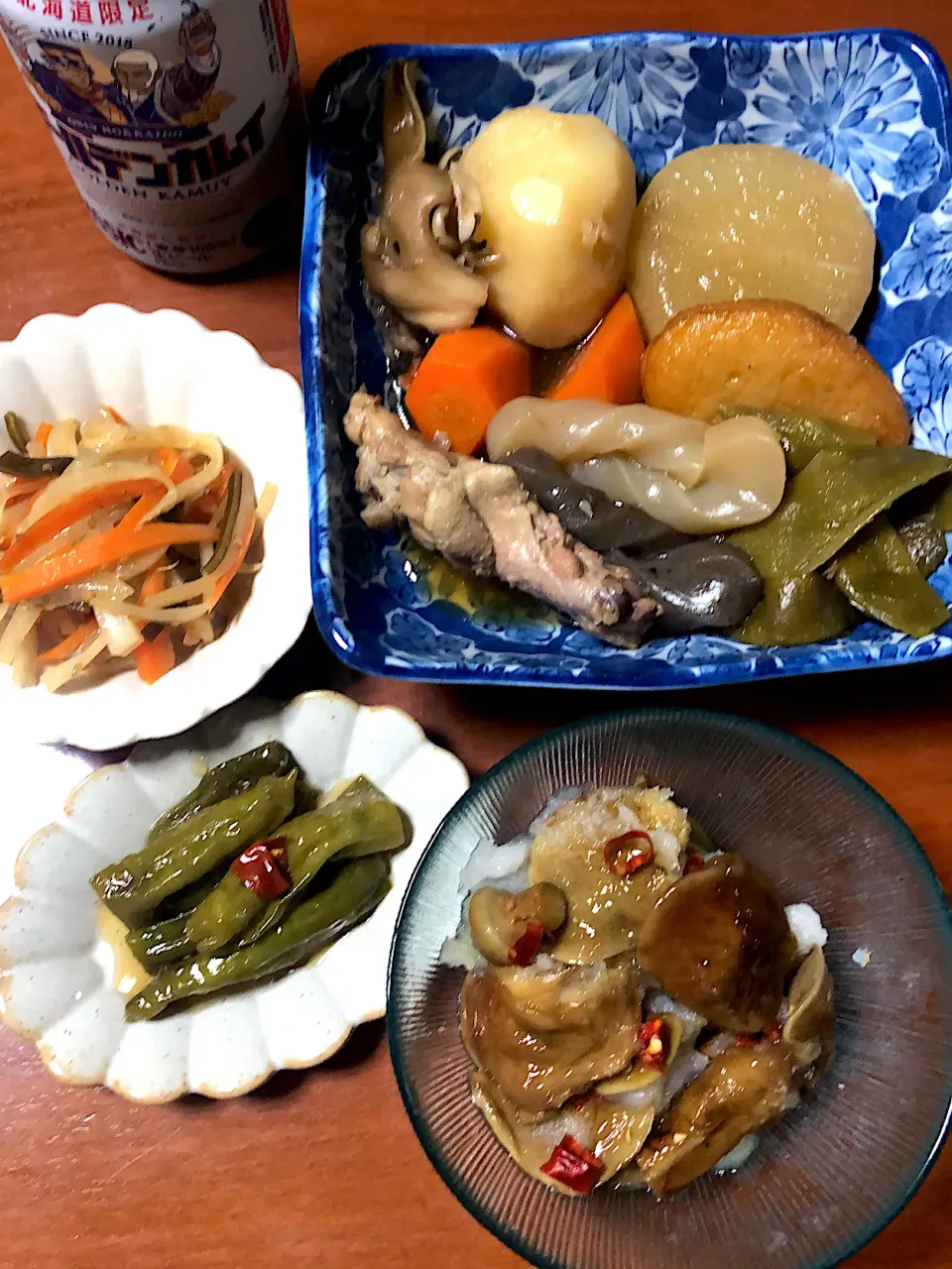 落葉きのこおろしポン酢&シシトウ焼き浸し&お煮染め&大根皮と人参皮のきんぴら|Miekoさん