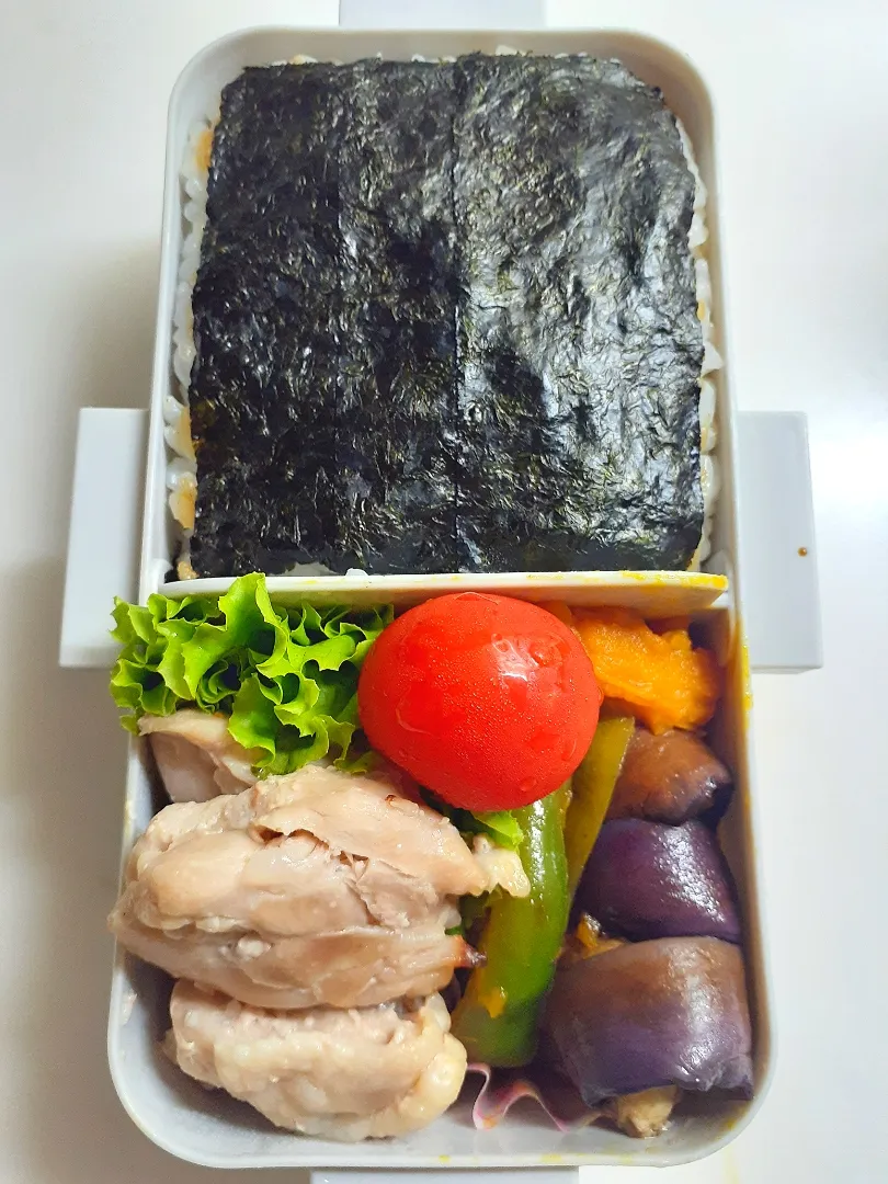 ☆中学生弁当☆玄米入りのり弁、野菜煮浸し、塩麹鶏焼き、ミニトマト|ｼｮｺﾗさん