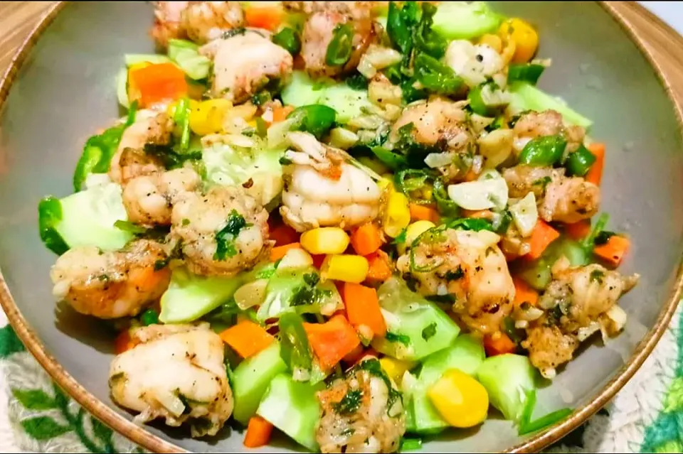 Shrimp Salad|Happy Green Bowlさん