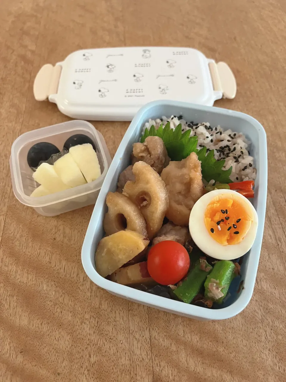 レンコンとさつまいもと鶏肉の甘酢炒め弁当|Sakikoさん