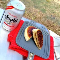 【ゆるキャン卍】肉まん挟んでビールで流し込む|いちをさん