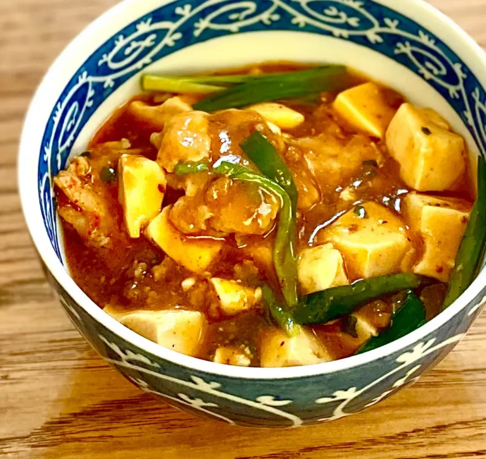 簡単麻婆飯の小どんぶりで朝ごはん|ばくあんしゃさん