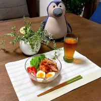 Snapdishの料理写真:無印良品 盛岡冷麺、ルイボスティー|pentarouさん