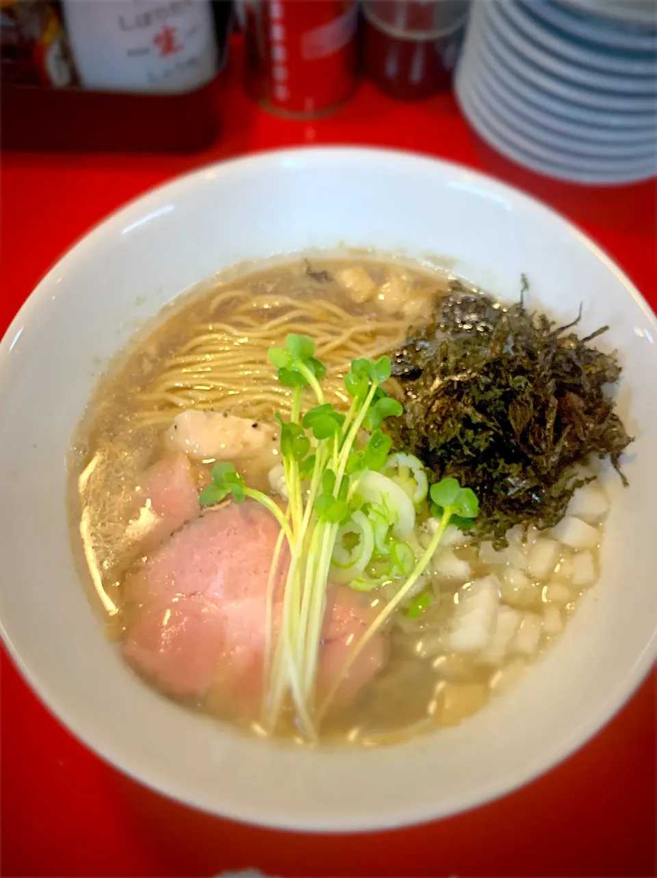 背脂煮干しラーメン|勝仁さん