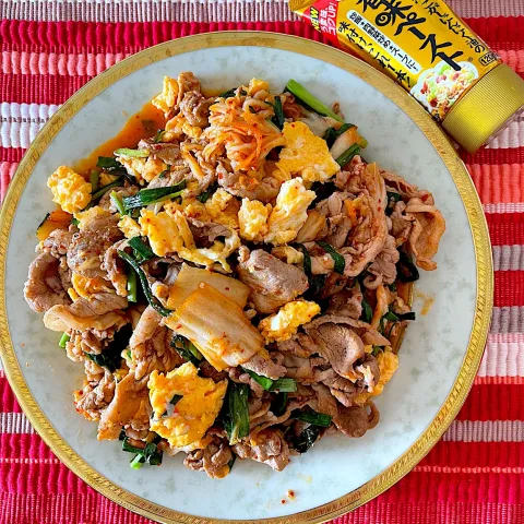 「「Cook Do®香味ペースト®」 １２０g」を使ってみたSnapdishの料理・レシピ写真:からあげビールさんの料理 【おうち居酒屋ごはん】ご飯にかけたい!ニラ玉豚キムチ