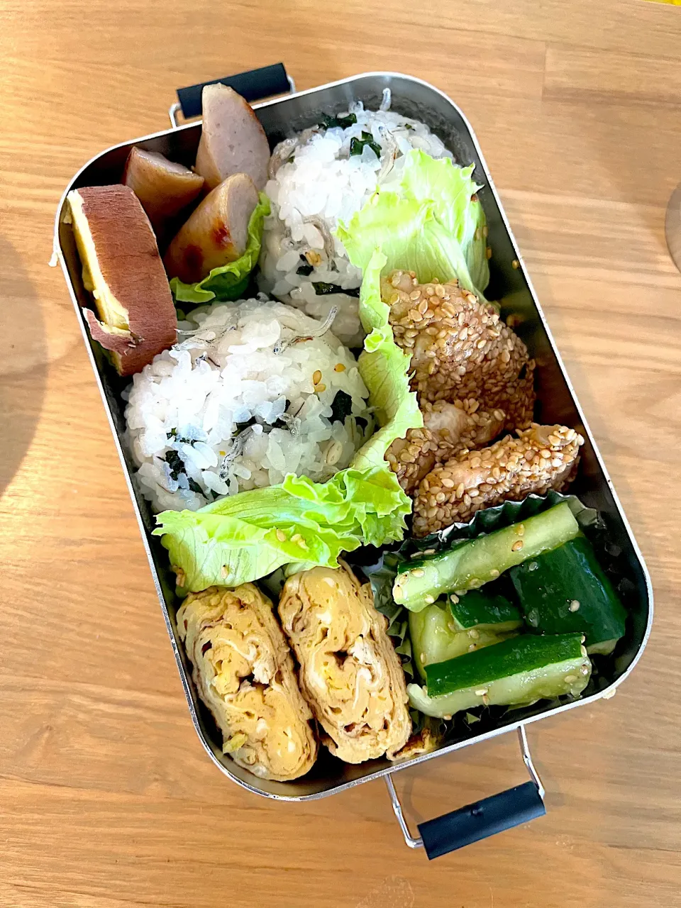 Snapdishの料理写真:ささみのごま焼き弁当🍱|ちっくんさん