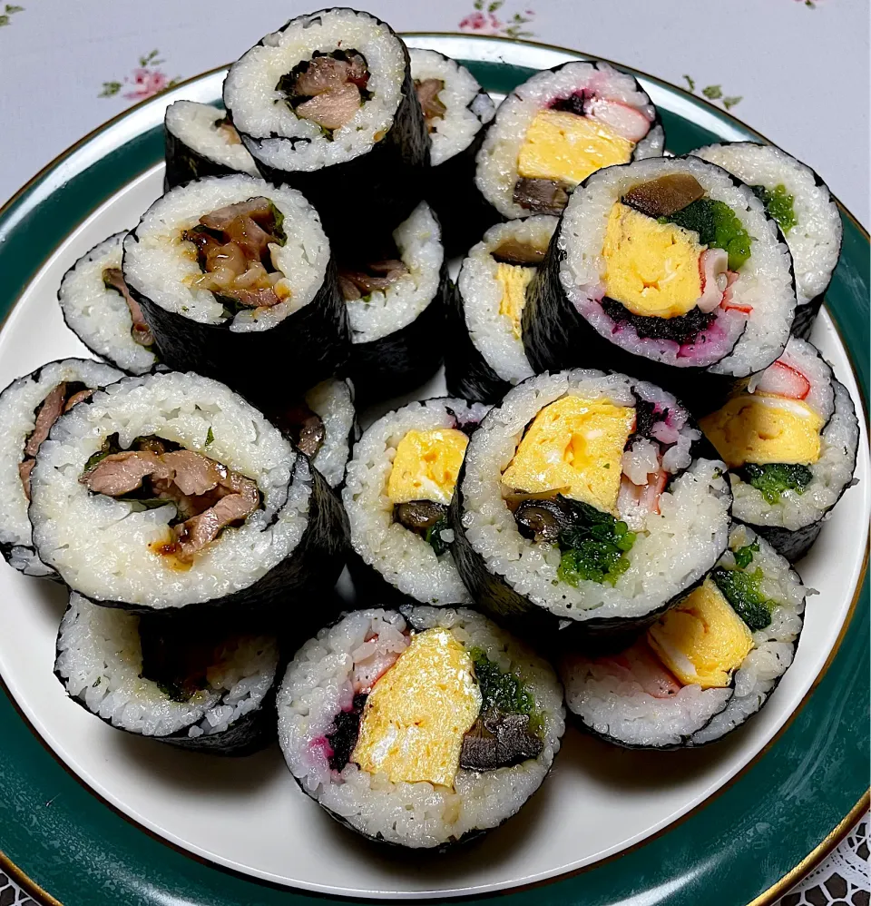 今夜は海苔巻き🎶|つるひめさん