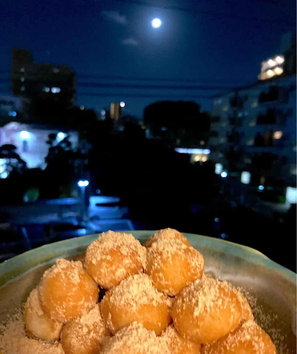 中秋の名月🌕お月見団子を楽しみます🎵|さくたえさん