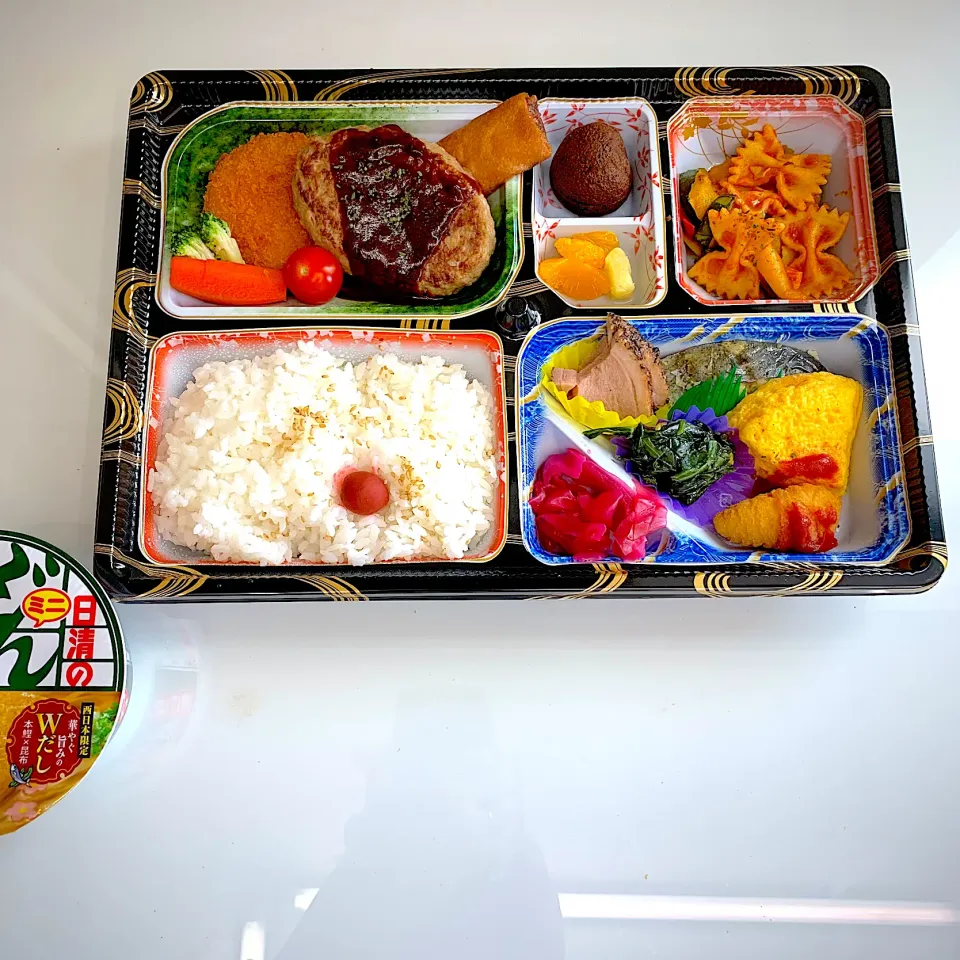 今日のお弁当‼︎ 11 September|Yoshinobu Nakagawaさん