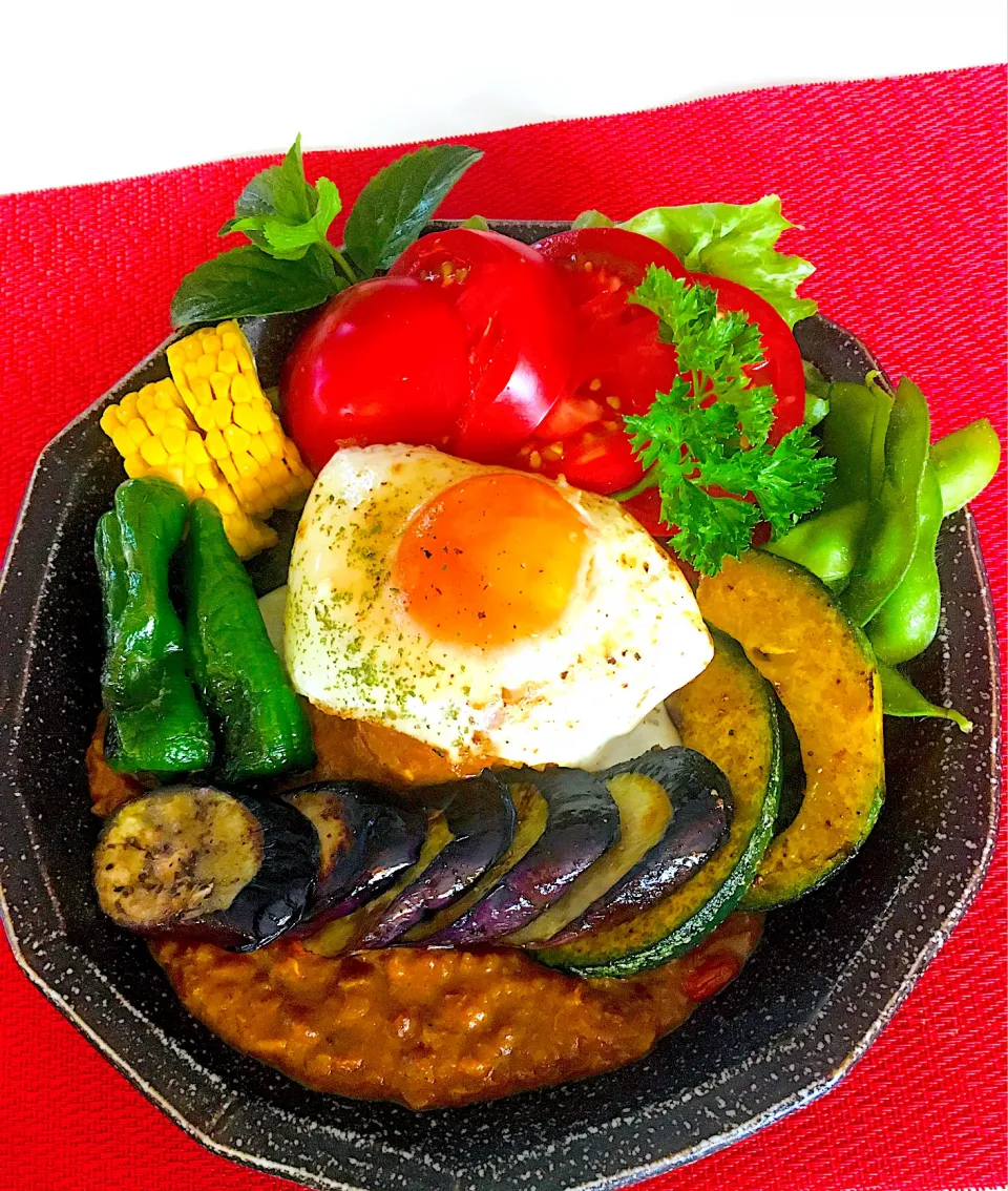 夏野菜たっぷりの朝スパイスカレー🍛💪身体が喜んでいます笑笑😋|HAMI69さん