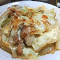 Snapdishの料理写真:鶏ももと玉ねぎのチーズ焼き|Noriyuki Takeuchiさん