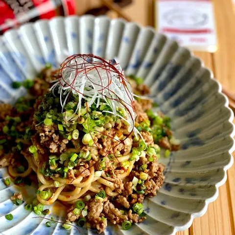 「香ばしにんにく醤」を使ってみたSnapdishの料理・レシピ写真:🍜ねぎたっぷり。汁なし担々麺