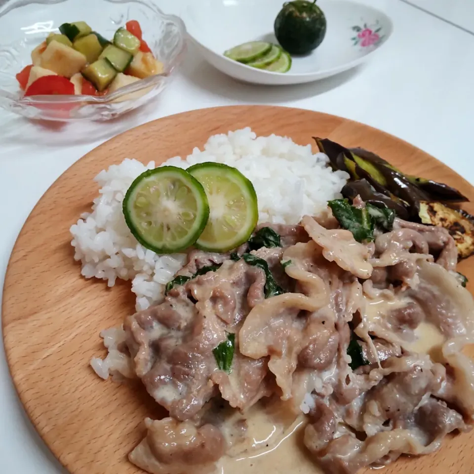 Snapdishの料理写真:✻豚肉と大葉のクリーム煮✻|mihoさん