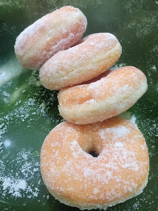 Snapdishの料理写真:Donut with sugar🍩✅|Novita Rahmaさん