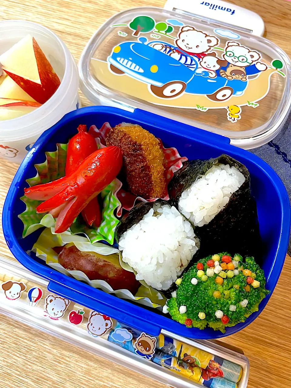 Snapdishの料理写真:おにぎり弁当|Yukiさん