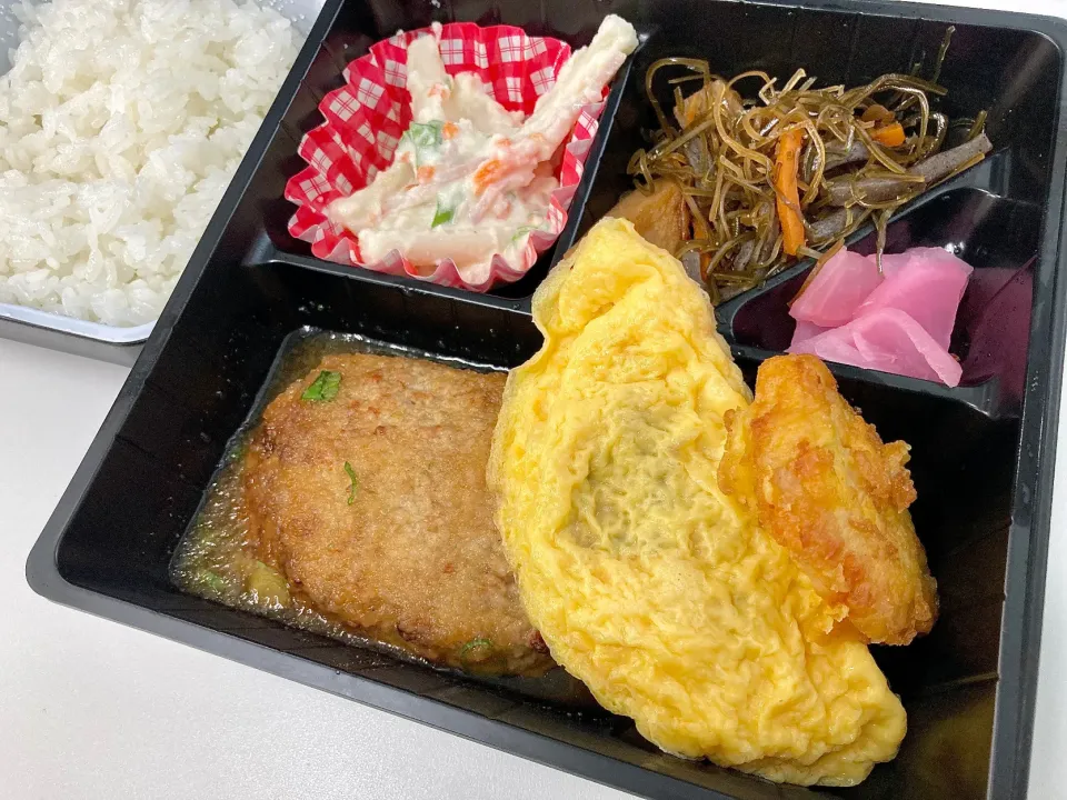 Snapdishの料理写真:お昼🍱|Kojiさん