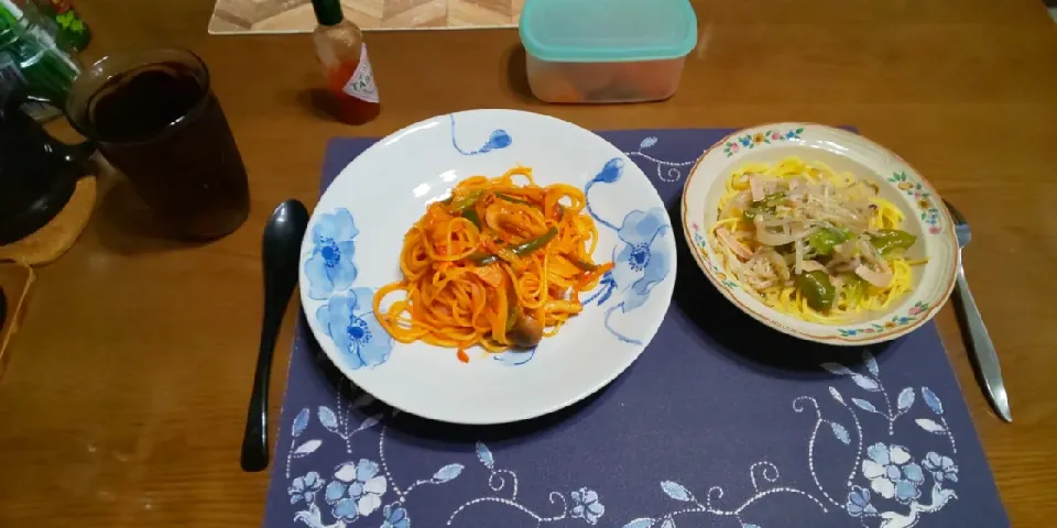 ナポリタンと中華スープパスタ(昼飯)|enarinさん