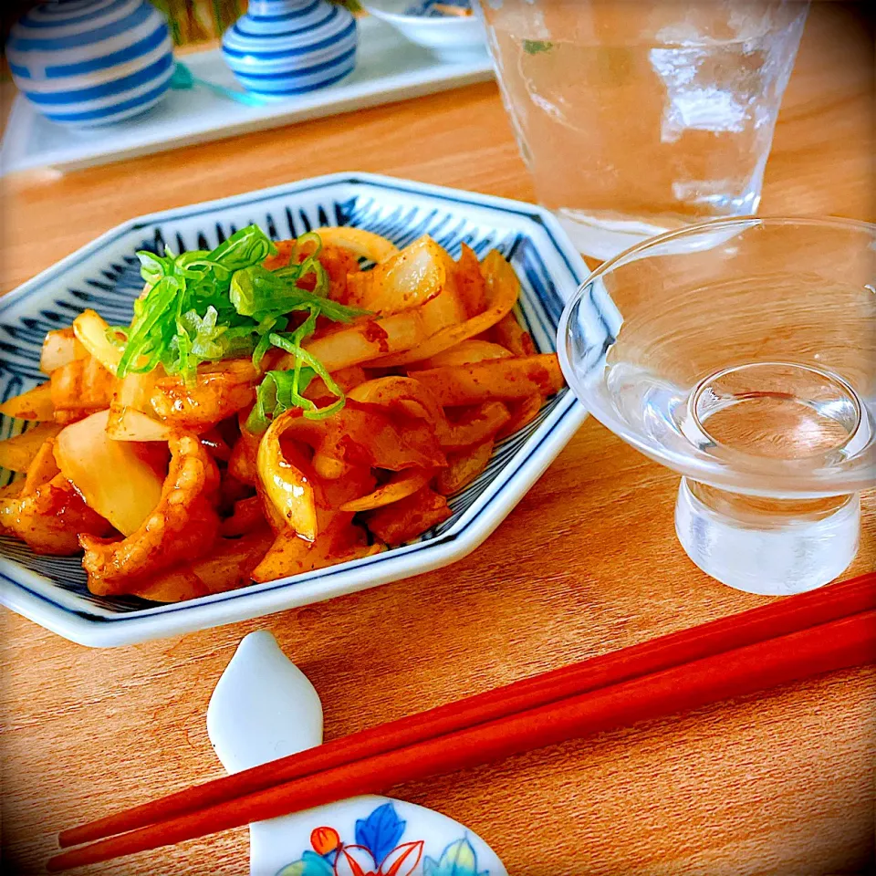 週末の夜は🥩牛ホルモン焼きで🍶一杯|Sの食卓さん