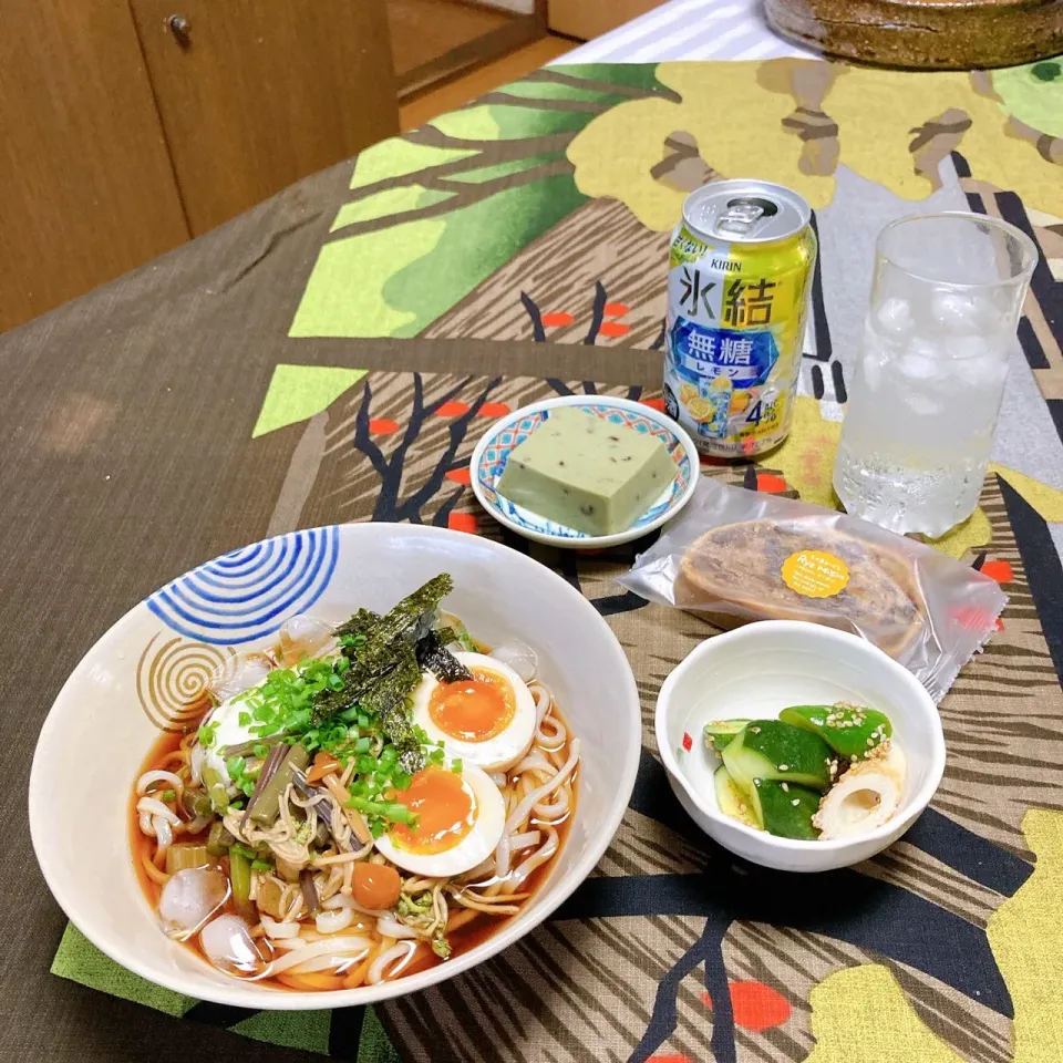 Snapdishの料理写真:grandmaの晩ごはん☆山菜トロロうどん|kaoriさん