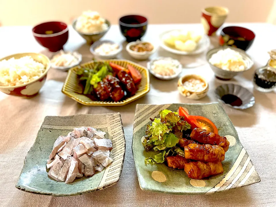 Snapdishの料理写真:長芋の肉巻き照焼と太刀魚のお刺身🐟|ゆかりさん